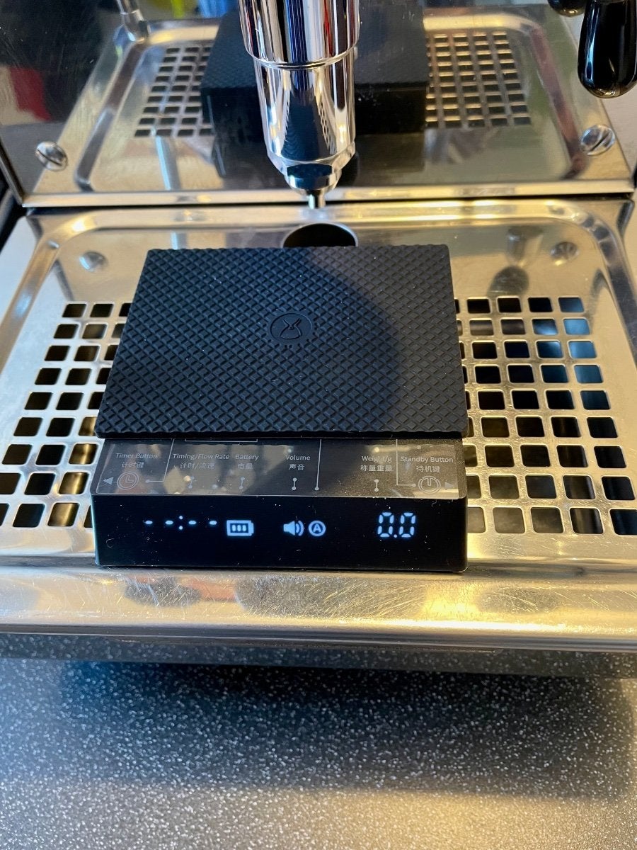 TIMEMORE Mirror Coffee and Espresso Scale in Black