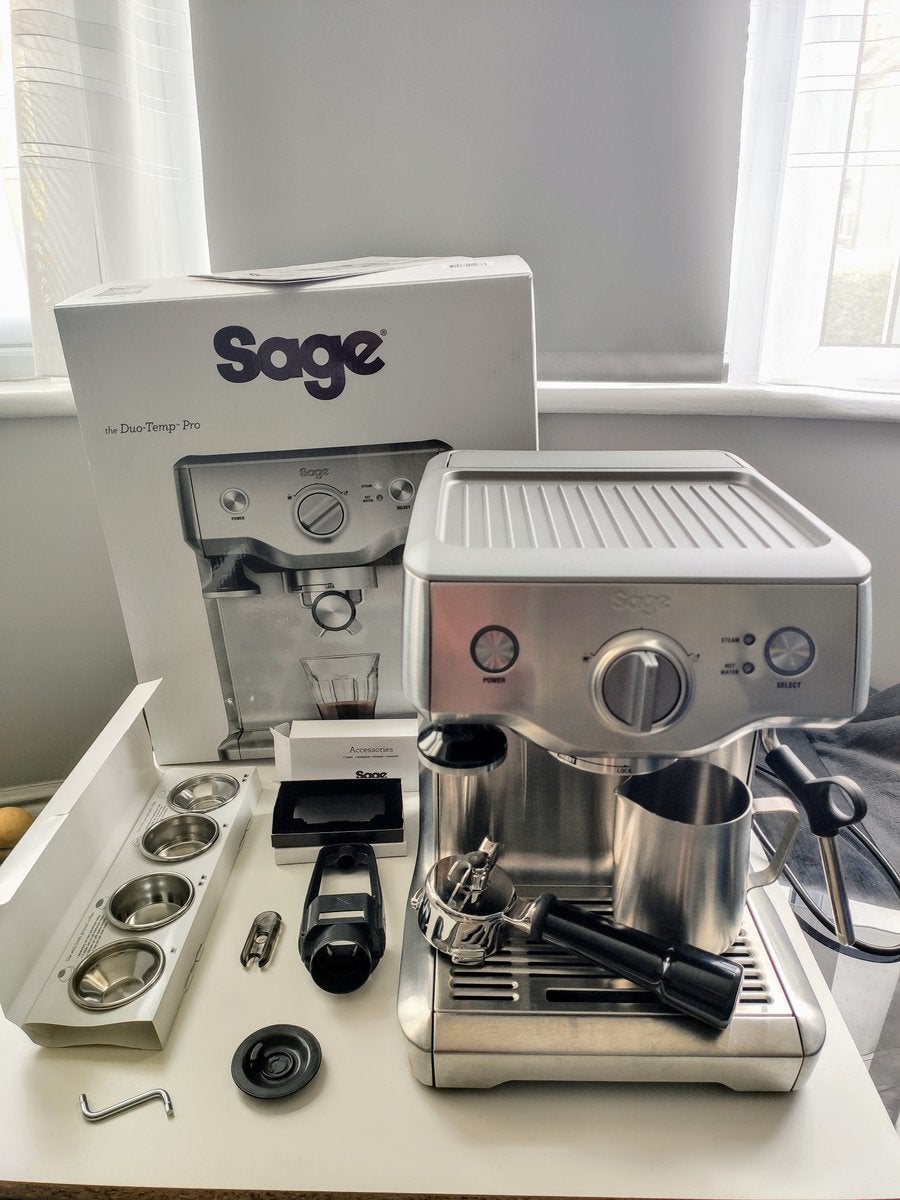 Sage Duo Temp Pro with accessories and box